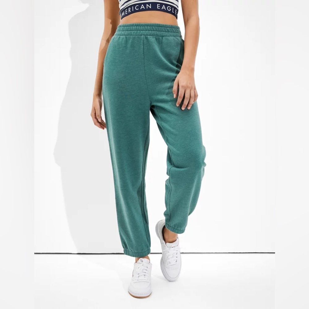 American Eagle Outfitters Green Fleece Boyfriend High Rise Jogger Size XS